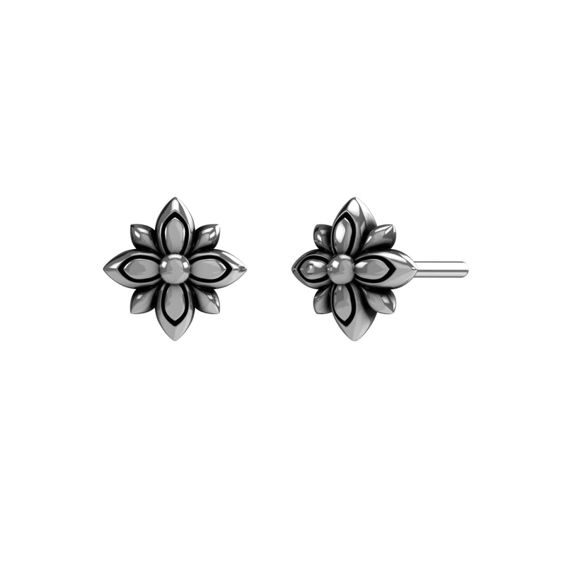 Pair of bronze earrings with flower