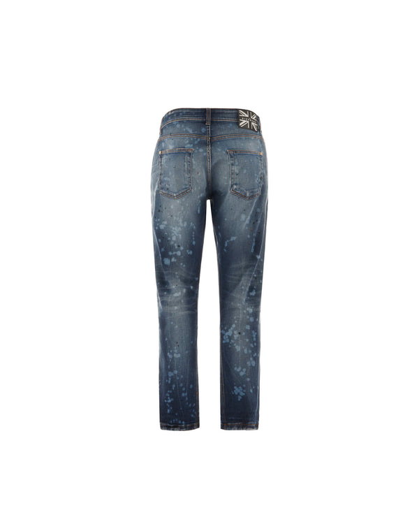 Jeans mit verfärbtem Waschen