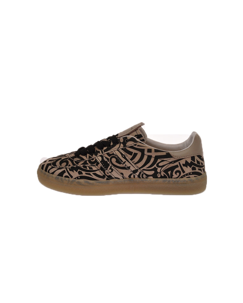 Sneaker avec motif allover