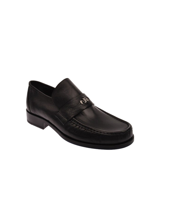 Leather loafers
