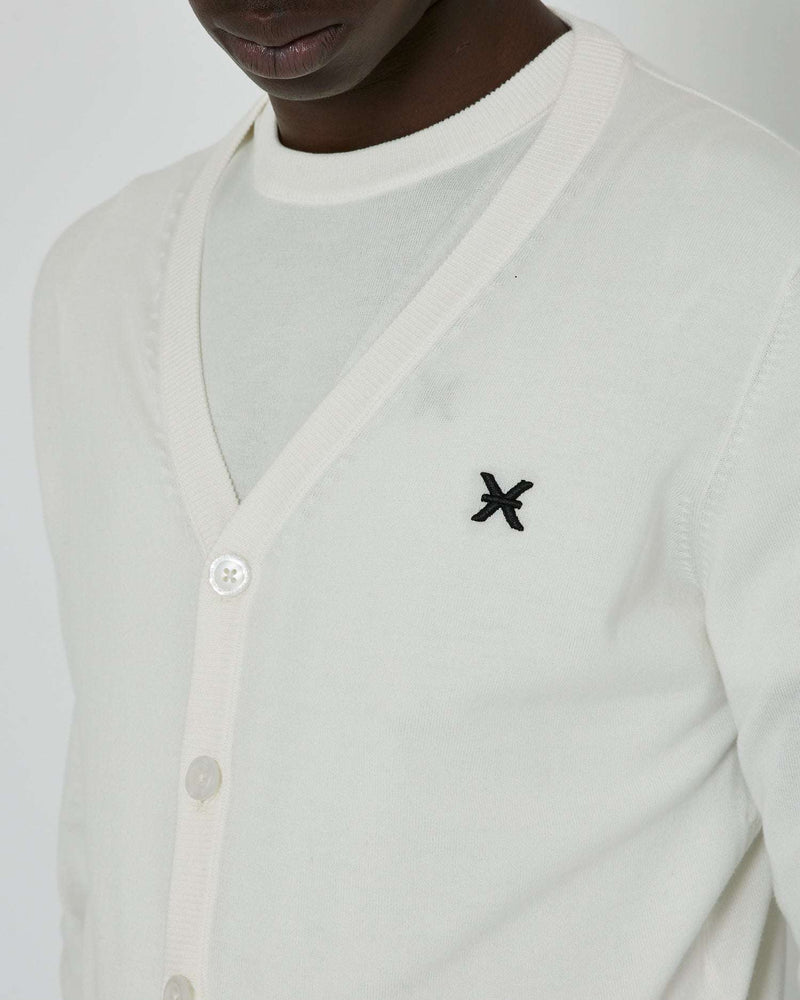 Cardigan avec un logo contrasté sur le devant et une bande de deux tons à l'arrière