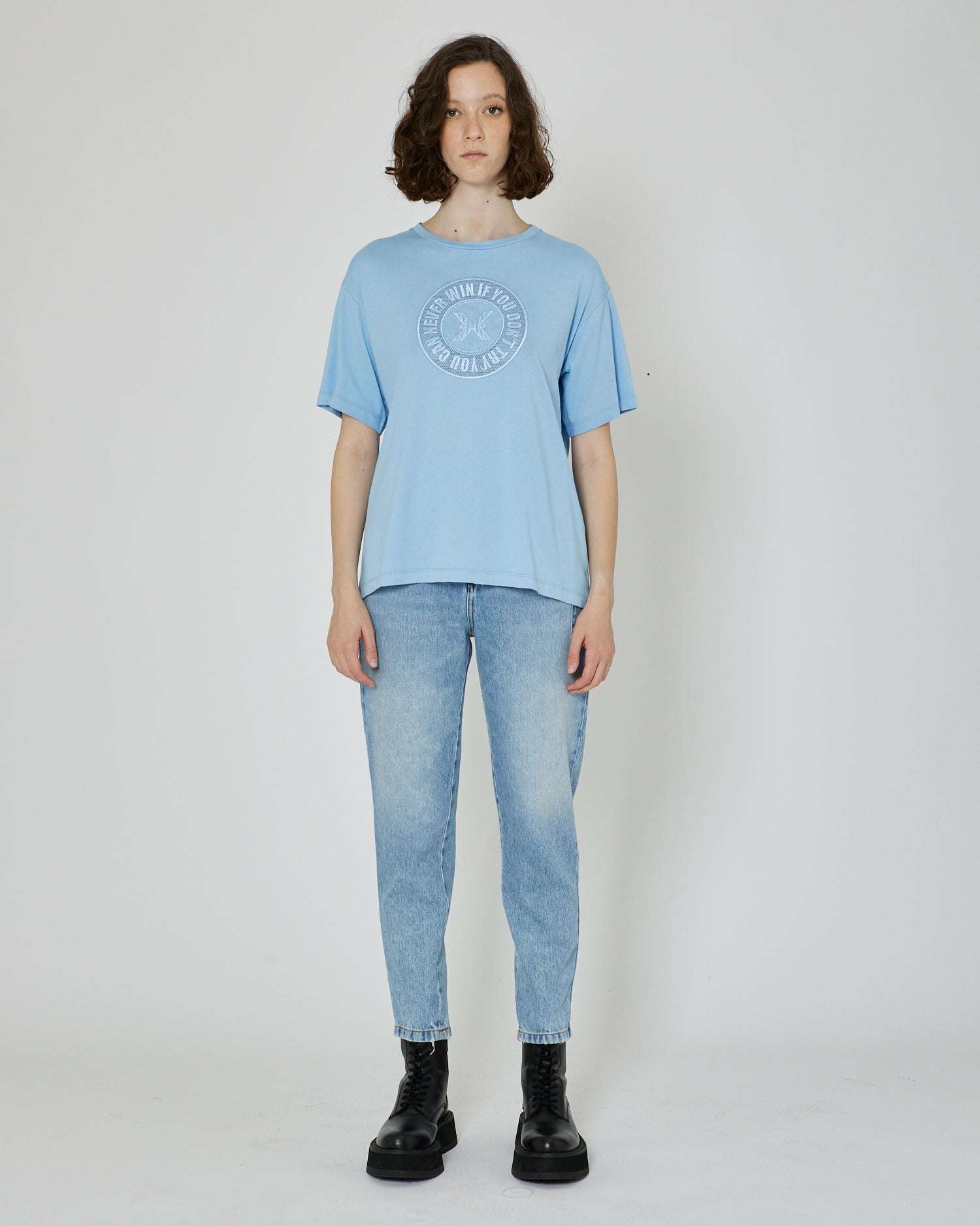 John Richmond T-shirt con logo ricamato sul davanti